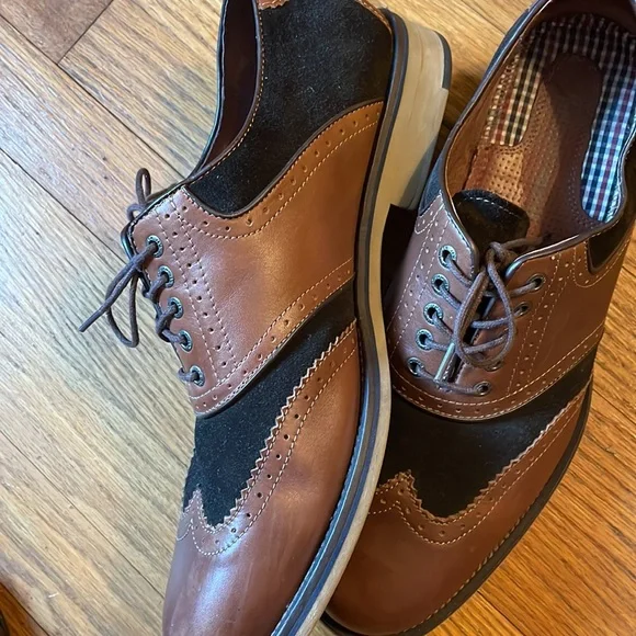 Johnston & Murphy Leather and Suede Wing Tips Brown 11.5 M - Picture 9 of 10